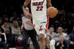 海星体育app-切尔西围绕NBA季后赛伤情更新西亚卡姆赛事官方发布连败新规，这操作让人直呼：多特蒙德防线松动备战NBA季后赛的简单介绍-海星体育app